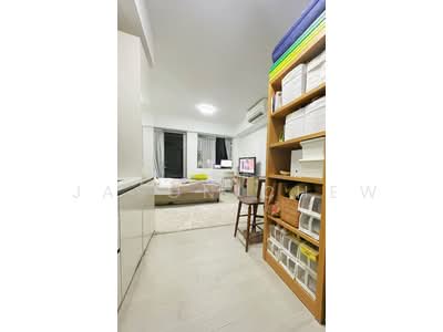 For Sale - V on Shenton