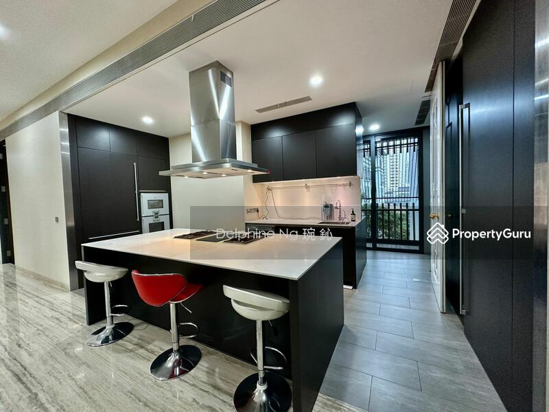 Dry kitchen island