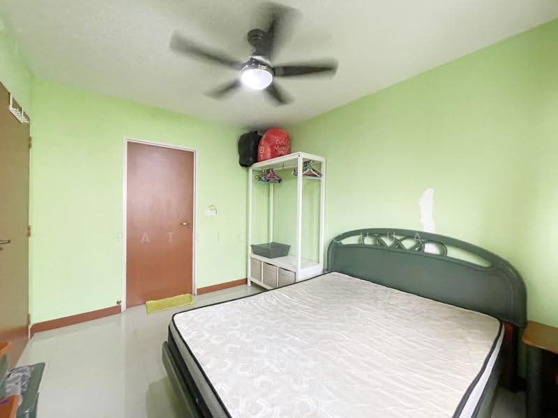 879A Tampines Avenue 8, 879A Tampines Avenue 8, Pasir Ris / Tampines, 1 Bedroom, 129 sqft, HDB Flat For Rent, by Patricia Chua, 24761368 - PropertyGuru.com.sg