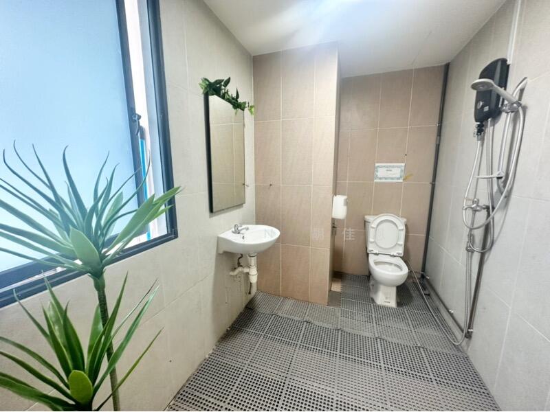 Woodlands 11, 11 Woodlands Close, 150 sqft, Light Industrial (B1) For Rent, by Jia En Or, 24762064 - CommercialGuru.com.sg
