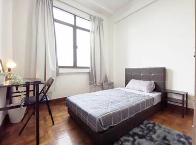 For Rent - Parc Oasis