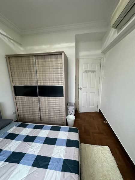 Parc Oasis, 43 Jurong East Avenue 1, Room Rental, 130 sqft, Condominium For Rent, by Francis Lee, 24762860 - PropertyGuru.com.sg