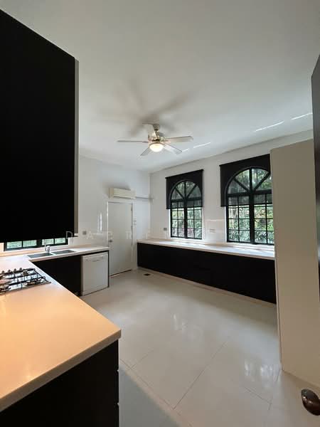 ❤️Holland Good Class Bungalow Next To Green Corridor❤️, , 5 Bedrooms, 7,500 sqft, Good Class Bungalow For Rent, by Darren Teo, 24764716 - PropertyGuru.com.sg