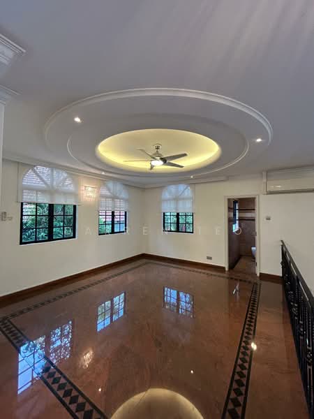 ❤️Holland Good Class Bungalow Next To Green Corridor❤️, , 5 Bedrooms, 7,500 sqft, Good Class Bungalow For Rent, by Darren Teo, 24764716 - PropertyGuru.com.sg