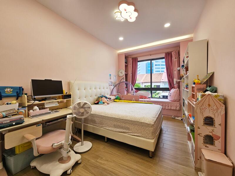 ⭐D13⭐ Renovated Terrace @ Potong Pasir Sennett Estate Macpherson Estate Ready To Move In, Mulberry Belimbing Sennett Estate Lichi, Macpherson / Potong Pasir, 4 Bedrooms, 2,100 sqft, Terraced House For Sale, by Kim Tan, 24764739 - PropertyGuru.com.sg