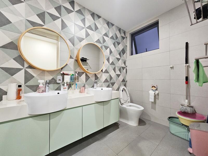 ⭐D13⭐ Renovated Terrace @ Potong Pasir Sennett Estate Macpherson Estate Ready To Move In, Mulberry Belimbing Sennett Estate Lichi, Macpherson / Potong Pasir, 4 Bedrooms, 2,100 sqft, Terraced House For Sale, by Kim Tan, 24764739 - PropertyGuru.com.sg