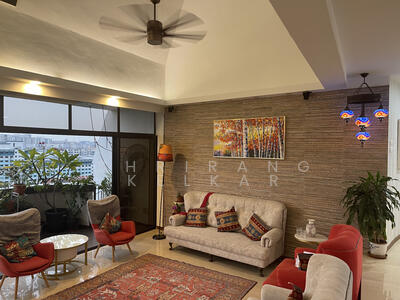 For Rent - Lakepoint Condo