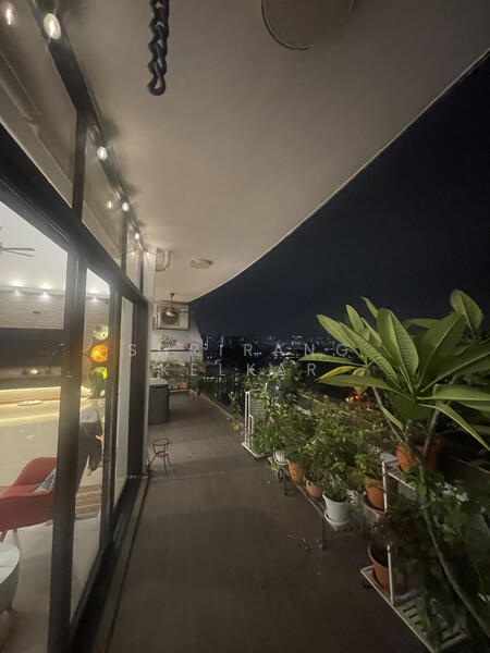 Lakepoint Condo, 10 Lakepoint Drive, 4 Bedrooms, 3,261 sqft, Condominium For Rent, by Shrirang Kelkar, 24765228 - PropertyGuru.com.sg