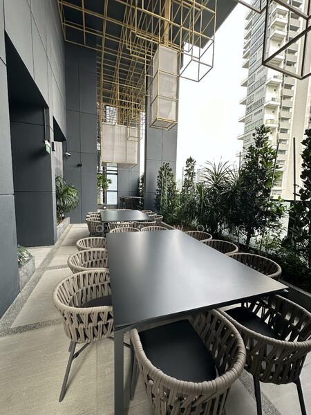 Entertainment/ Sky Garden.