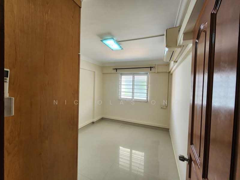 119 Ang Mo Kio Avenue 3, 119 Ang Mo Kio Avenue 3, 2 Bedrooms, 721 sqft, HDB Flat For Rent, by Nicholas Ong, 24767060 - PropertyGuru.com.sg