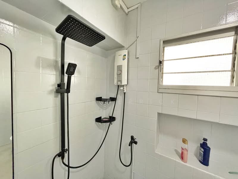 616 Choa Chu Kang Street 62, 616 Choa Chu Kang Street 62, Room Rental, 120 sqft, HDB Flat For Rent, by Liew Derrick, 24767525 - PropertyGuru.com.sg