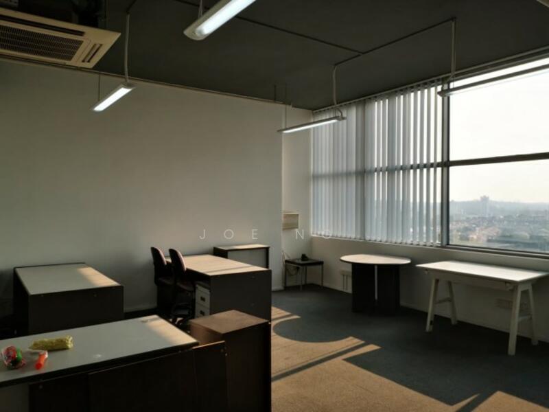 Wcega Tower, 21 Bukit Batok Crescent, 1,970 sqft, Light Industrial (B1) For Sale, by Joe Ng, 24767635 - CommercialGuru.com.sg