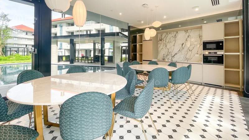 Avenue South Residence, 7 Silat Avenue, Alexandra / Commonwealth, 3 Bedrooms, 947 sqft, Condominium For Sale, by Diana Teow, 24767797 - Dining Room - PropertyGuru.com.sg