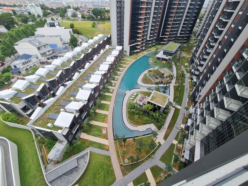 Affinity At Serangoon, 30 Serangoon North Avenue 1, 2 Bedrooms, 624 sqft, Condominium For Rent, by Lee Sau Han (Leon), 24768126 - Pool View - PropertyGuru.com.sg