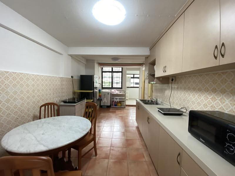 118 Lorong 1 Toa Payoh, 118 Lorong 1 Toa Payoh, Balestier / Toa Payoh, 2 Bedrooms, 678 sqft, HDB Flat For Rent, by William Chua, 24768448 - PropertyGuru.com.sg