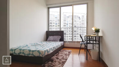 For Rent - Grandeur 8