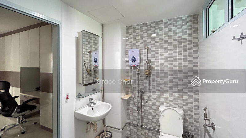 For Rent - Canary Park