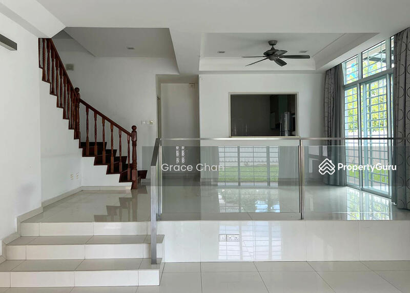 For Rent - Canary Park