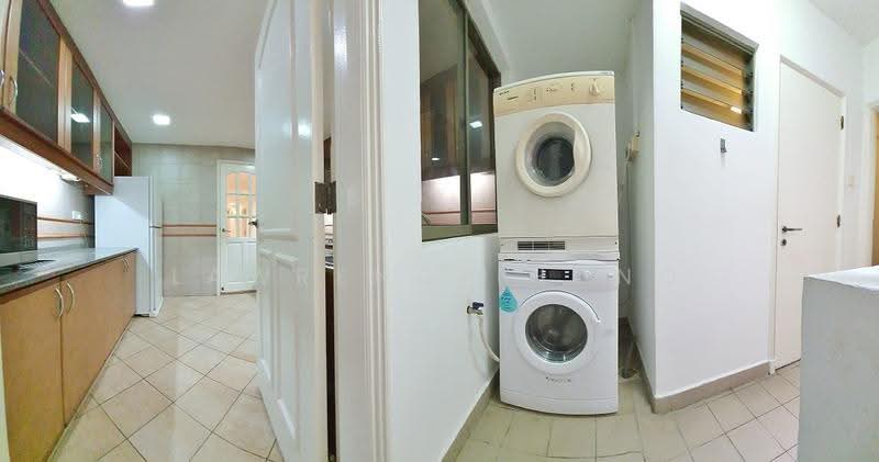 Cavenagh Lodge, 81 Cavenagh Road, Orchard / River Valley, 3 Bedrooms, 1,591 sqft, Apartment For Rent, by Lawrence Hong, 24770977 - Kitchen - PropertyGuru.com.sg
