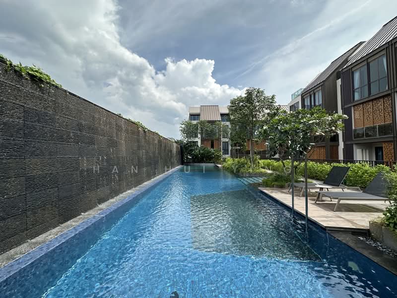 Parksuites Condominium For Sale at S$ 1,900,000 | PropertyGuru Singapore