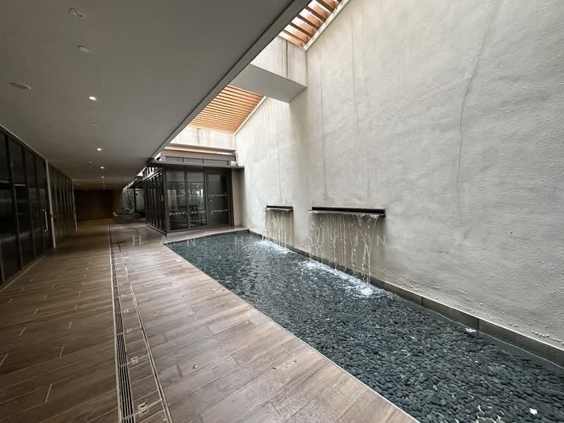 Parksuites Condominium For Sale at S$ 1,900,000 | PropertyGuru Singapore