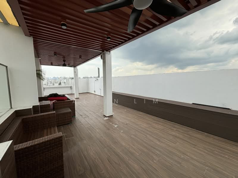 Woodsville 28 Condominium For Sale at S$ 3,080,000 | PropertyGuru Singapore