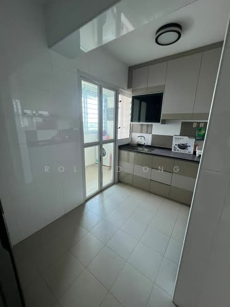 217A Sumang Walk, 217A Sumang Walk, 2 Bedrooms, 711 sqft, HDB Flat For Rent, by Roland Ong, 24771447 - PropertyGuru.com.sg