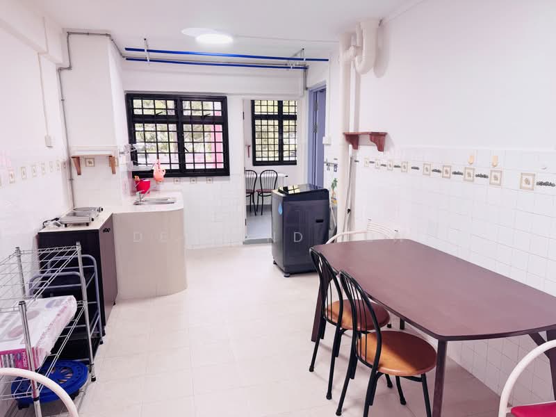 115 Bedok North Road, 115 Bedok North Road, 2 Bedrooms, 721 sqft, HDB Flat For Rent, by Desmond Low, 24773270 - PropertyGuru.com.sg