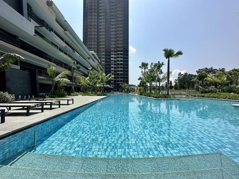 Midwood, 8 Hillview Rise, Dairy Farm / Bukit Panjang / Choa Chu Kang, 3 Bedrooms, 904 sqft, Condominium For Sale, by Raymond Ding, 24774598 - PropertyGuru.com.sg