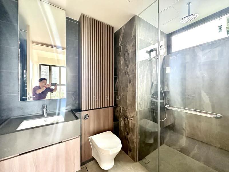 Midwood, 8 Hillview Rise, Dairy Farm / Bukit Panjang / Choa Chu Kang, 3 Bedrooms, 904 sqft, Condominium For Sale, by Raymond Ding, 24774598 - PropertyGuru.com.sg