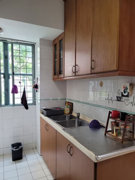 West Bay Condo, 54 West Coast Crescent, 3 Bedrooms, 1,350 sqft, Condominium For Rent, by Clare Lee, 24774840 - PropertyGuru.com.sg