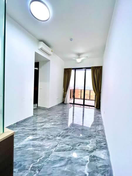 Sky Everton, 50 Everton Road, 3 Bedrooms, 915 sqft, Condominium For Rent, by Cynthia Cheraphlin Lee Kwai Hoe, 24775077 - Living + Dining  - PropertyGuru.com.sg