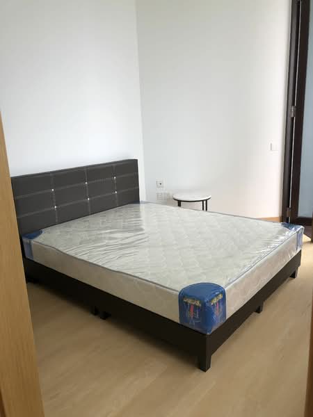 The Crest, 101 Prince Charles Crescent, 2 Bedrooms, 883 sqft, Condominium For Sale, by Chiang Angelina, 24775222 - PropertyGuru.com.sg