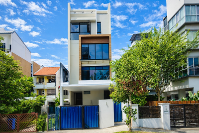 For Sale - Exquisite Huge Brand New house with more than 10,000sqft space, near Tao Nan