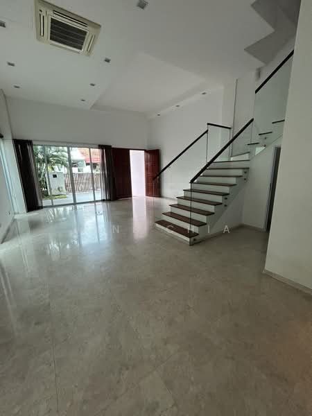 Bridport Avenue, Bridport Avenue, 7 Bedrooms, 3,620 sqft, Semi-Detached House For Sale, by Jane Chia, 24775763 - PropertyGuru.com.sg