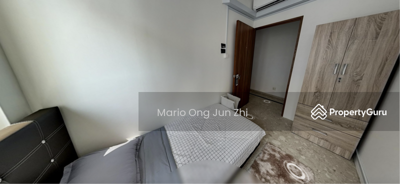 CR2 BEDROOM 