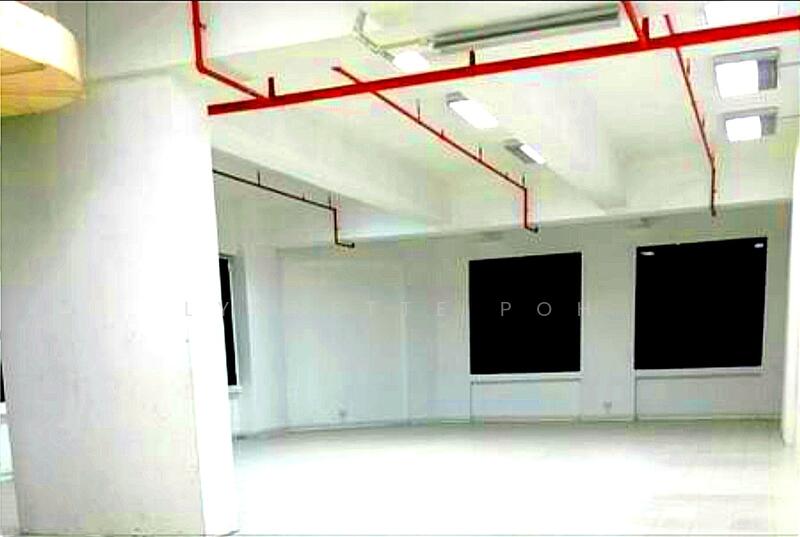 Henderson Building, 221 Henderson Road, Alexandra / Commonwealth, 1,238 sqft, Light Industrial (B1) For Sale, by Lynnette Poh, 24776935 - CommercialGuru.com.sg