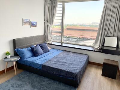 For Rent - The Centris