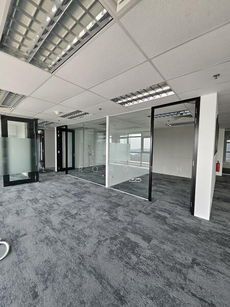Fragrance Empire Building, 456 Alexandra Road, 10,441 sqft, Office For Rent, by Li Rong Teh, 24778980 - CommercialGuru.com.sg
