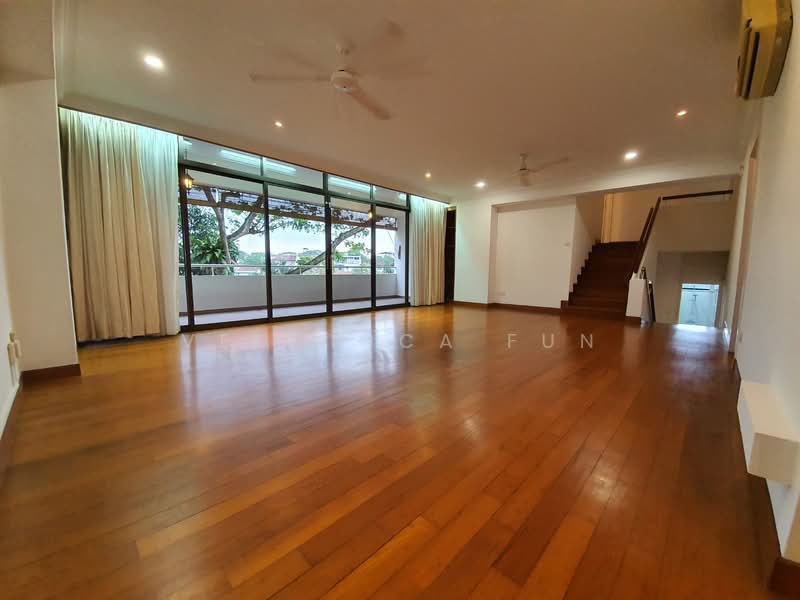Hillcrest Arcadia, 255 Arcadia Road, 4 Bedrooms, 1,970 sqft, Condominium For Rent, by Veronica Fun, 24779228 - PropertyGuru.com.sg
