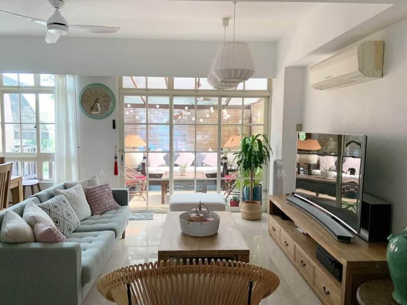 For Rent - Kew Green