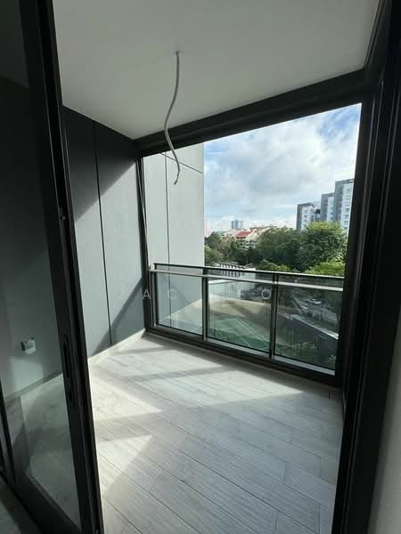 Leedon Green, 32 Leedon Heights, 2 Bedrooms, 710 sqft, Condominium For Rent, by Zac Teo, 24779596 - PropertyGuru.com.sg
