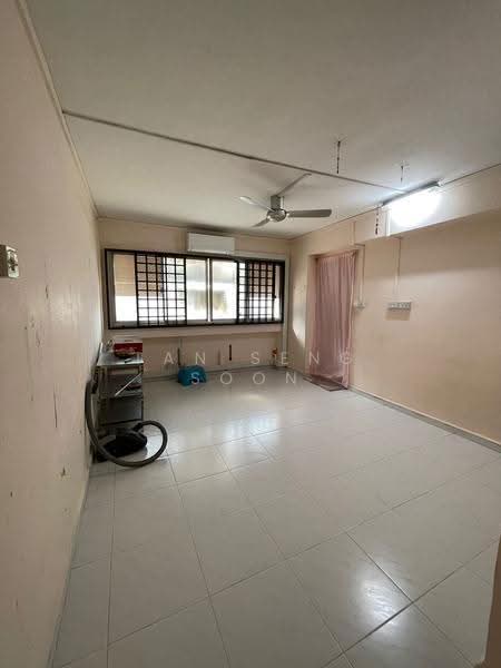 704 Jurong West Street 71, 704 Jurong West Street 71, Boon Lay / Jurong / Tuas, Room Rental, 107 sqft, HDB Flat For Rent, by Tan Seng Soon, 24782924 - PropertyGuru.com.sg