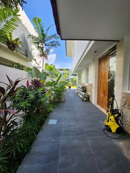 Katong/Amber/Meyer Semi-Detached House, Amber / Meyer Road, 6 Bedrooms, 2,928 sqft, Semi-Detached House For Rent, by Jeslynn Tan, 24783193 - PropertyGuru.com.sg
