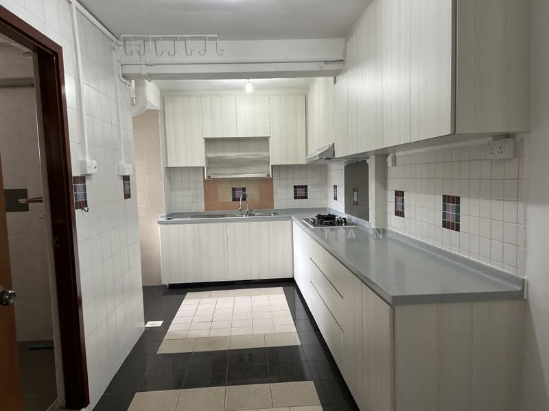 16 Hougang Avenue 3, 16 Hougang Avenue 3, 2 Bedrooms, 1,000 sqft, HDB Flat For Rent, by Brenda Tan, 24783245 - PropertyGuru.com.sg