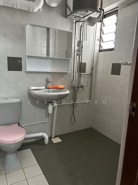 16 Hougang Avenue 3, 16 Hougang Avenue 3, 2 Bedrooms, 1,000 sqft, HDB Flat For Rent, by Brenda Tan, 24783245 - PropertyGuru.com.sg