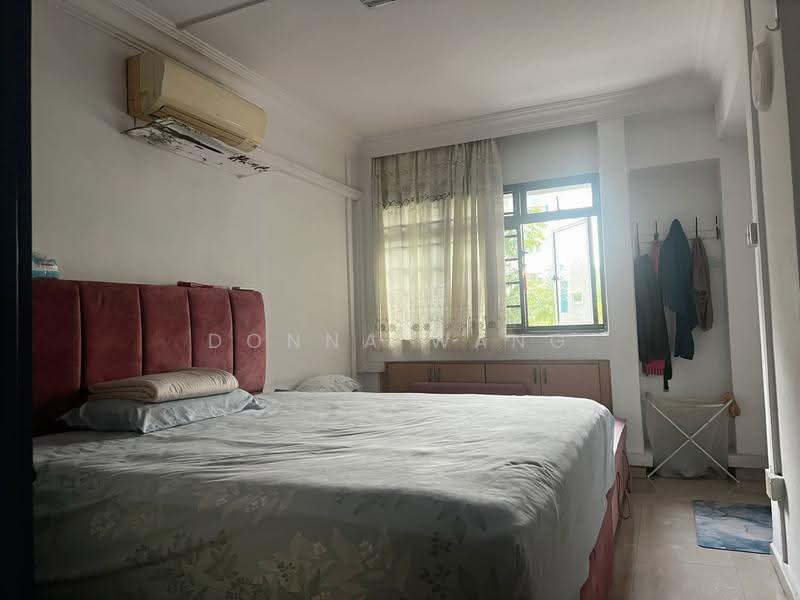 425 Woodlands Street 41, 425 Woodlands Street 41, 4 Bedrooms, 1,292 sqft, HDB Flat For Sale, by Donna Wang, 24783578 - PropertyGuru.com.sg