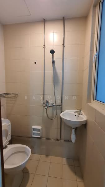 Burlington Square, 175 Bencoolen Street, 3 Bedrooms, 1,787 sqft, Apartment For Rent, by Raymond Goh, 24784619 - PropertyGuru.com.sg