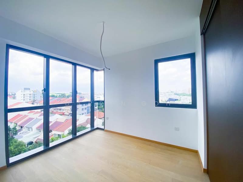 The Florence Residences Condominium For Sale at S$ 1,870,000 | PropertyGuru Singapore
