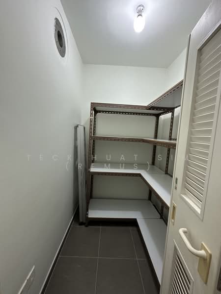 The Esta, Amber Gardens, 3 Bedrooms, 1,173 sqft, Condominium For Rent, by Teck Huat Sim (Remus), 24786321 - Store room - PropertyGuru.com.sg